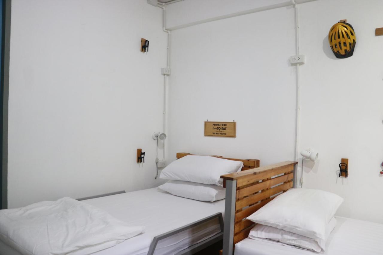 Nesuto Hostel Ramkamhaeng 52 Бангкок Экстерьер фото