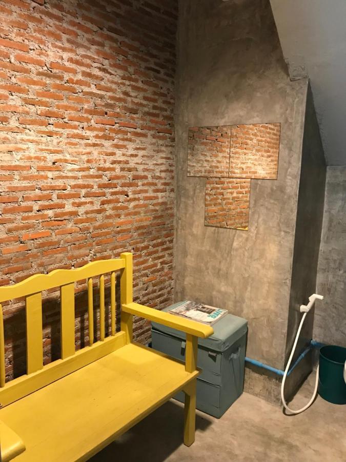 Nesuto Hostel Ramkamhaeng 52 Бангкок Экстерьер фото