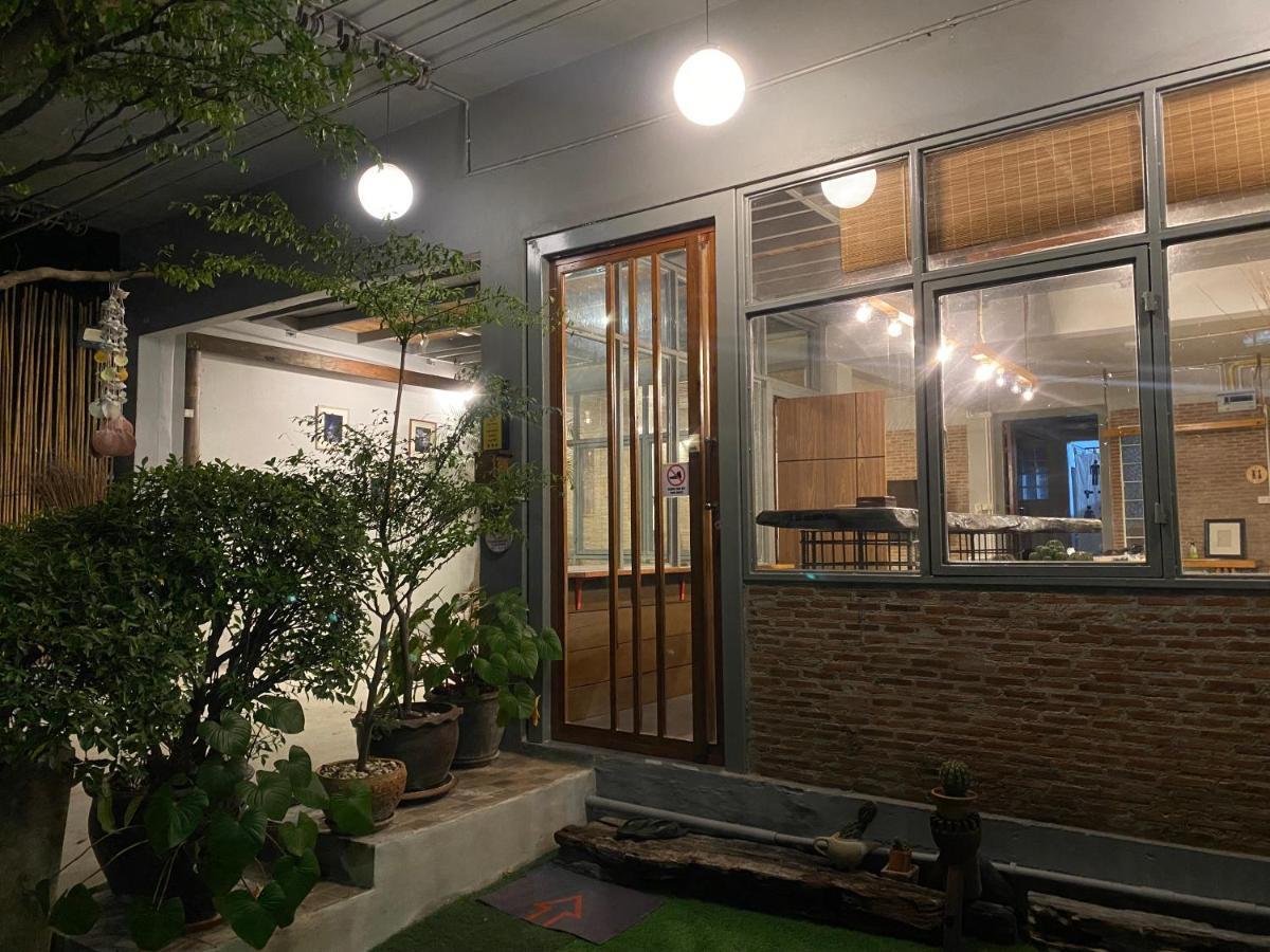 Nesuto Hostel Ramkamhaeng 52 Бангкок Экстерьер фото